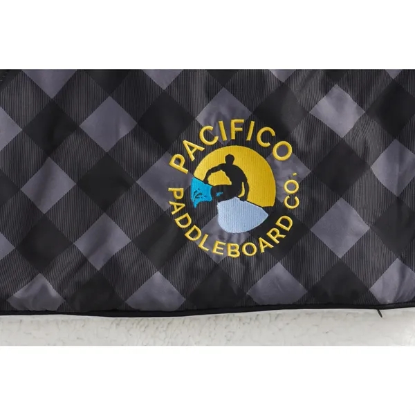 50" x 60" roll-up sherpa blanket.... from ASI 66887 PCNA / Leeds