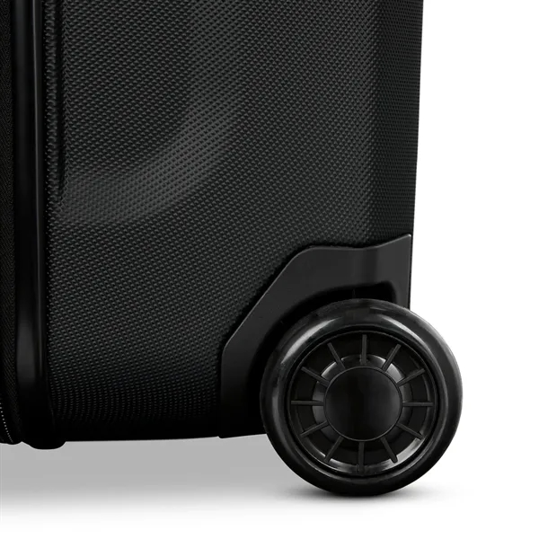 Hard-side travel golf bag with integrated TSA lock, wheels, retractable handles... from ASI 56070 Gemline / Gemline®