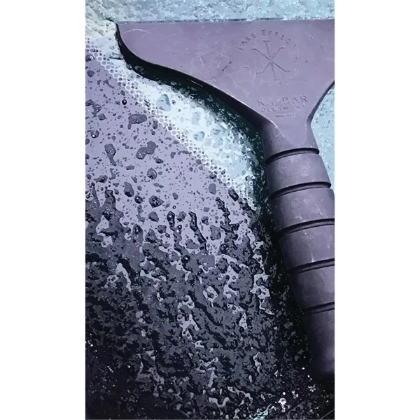 Lake effect ice scraper makes short work of cleaning ice off... from ASI 41561 Brand Box USA, LLC