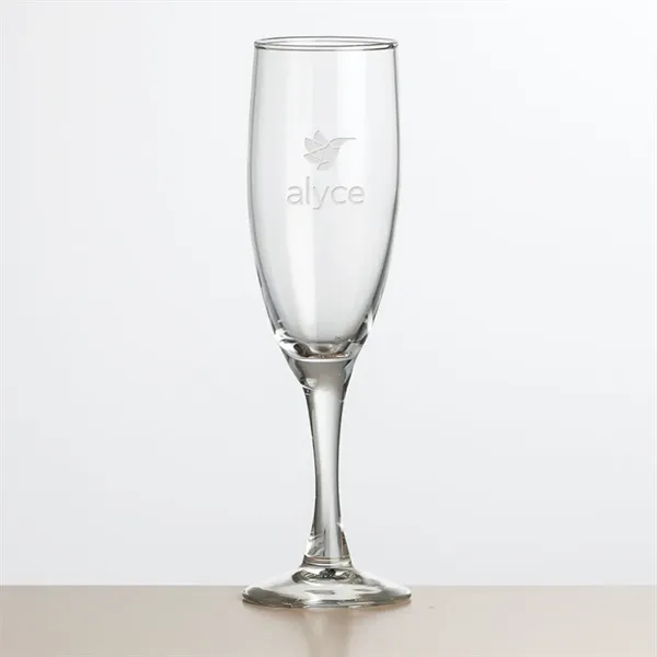 The Carberry collection features a tulip-shaped bowl with a broad rim... from ASI 84592 St Regis Group