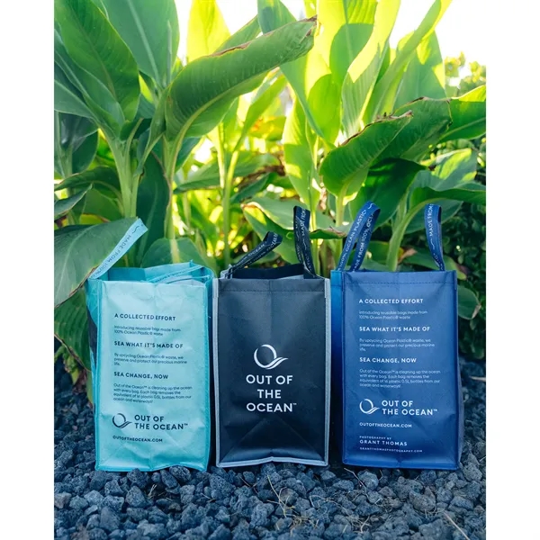 An eye-catching lunch bag, made from 100% Ocean Plastic® and featuring... from ASI 56070 Gemline / Gemline®