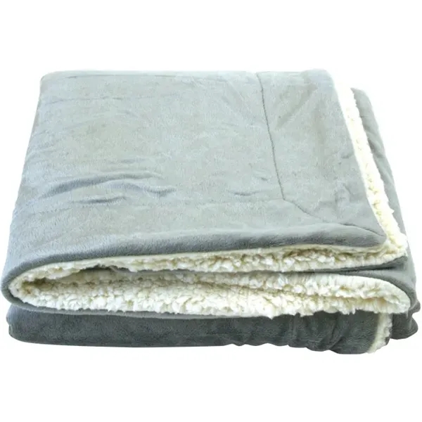 Micro-mink Sherpa Blanket... from ASI 89320 Starline USA Inc