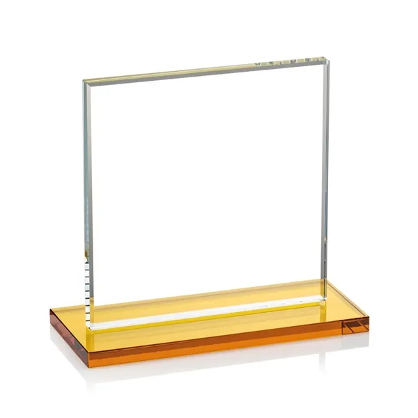 Bold Sahara Award features a 0.5” thick Starfire crystal mounted on... from ASI 84592 St Regis Group / St Regis