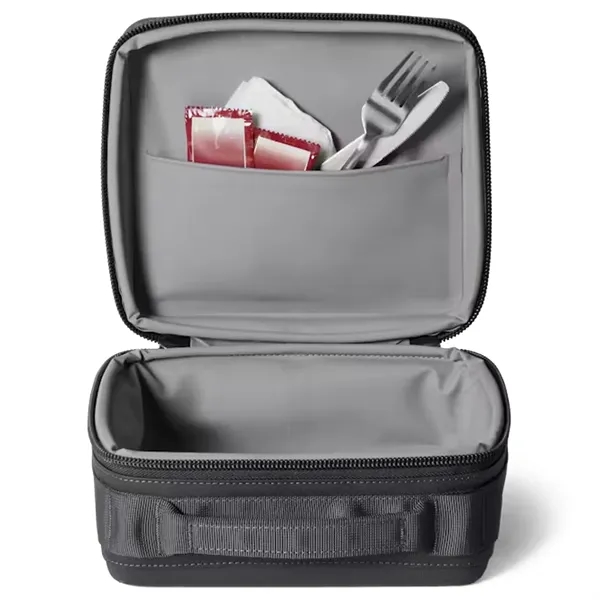 A lightweight, closed-cell foam offers the superior temperature-holding power to keep... from ASI 61966 HPG / HPG Gold Beacon Premium Brands