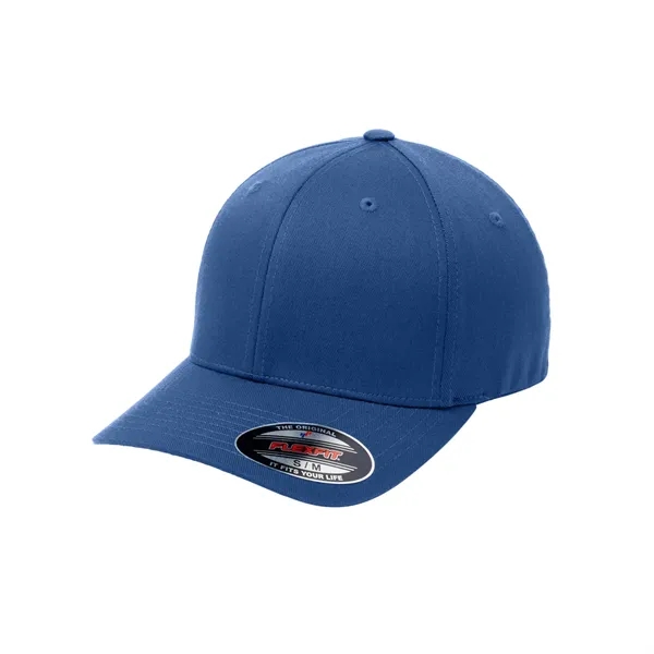 Original Flexfit® cap with stretch-fit closure and structured mid-profile design. Great... from ASI 72657 Active Life Promo / Active Life