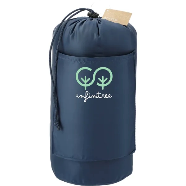 50" x 60" water-resistant, insulated blanket with carry pouch.... from ASI 66887 PCNA / Leeds