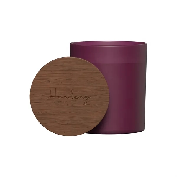 Scent meets style. This 10oz candle features a soothing vanilla bean... from ASI 88660 Spector & Co.