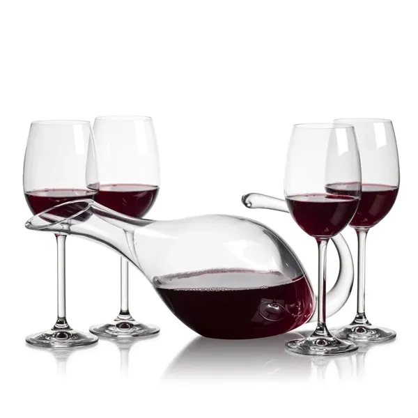 Reyna Carafe & 2 Wine glasses.... from ASI 84592 St Regis Group