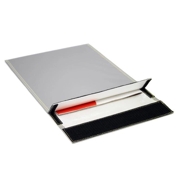 document holder,water-resistant tarpaulin exterior, a fire-resistant aluminum foil middle layer,... from ASI 79384 Preferred Nation Inc