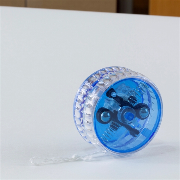 Blue yo-yo with LED lights.... from ASI 62660 Innovation Line