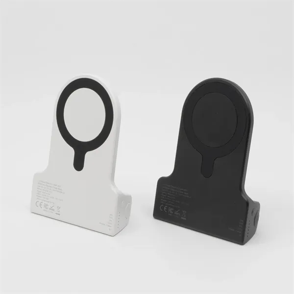 Features an ergonomic, pocket-friendly design, Bluetooth shutter button, and a 4,500mAh... from ASI 68190 Lungsal / Lungsal