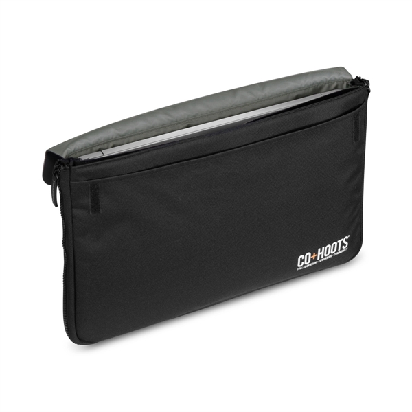 Commuter sleeve with top flap with hook and loop fasteners, interior... from ASI 56070 Gemline / Gemline®