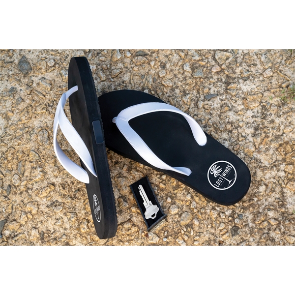 Flip flop with 1 hidden compartment on each. Made with 15mm... from ASI 73520 Neet Feet / Neet Feet