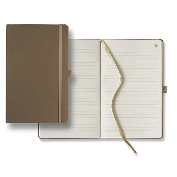 Journal with 192 pages with green lines, a pen loop, gold... from ASI 68507 The Magnet Group / Castelli