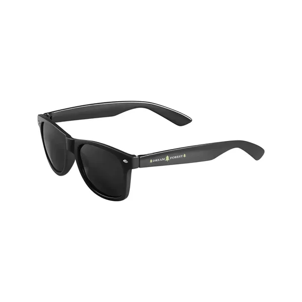 5.5" x 1.875" x 5.5" polycarbonate sunglasses with polarized lenses and... from ASI 79530 Prime Line