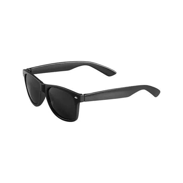 5.5" x 1.875" x 5.5" polycarbonate sunglasses with polarized lenses and... from ASI 79530 Prime Line
