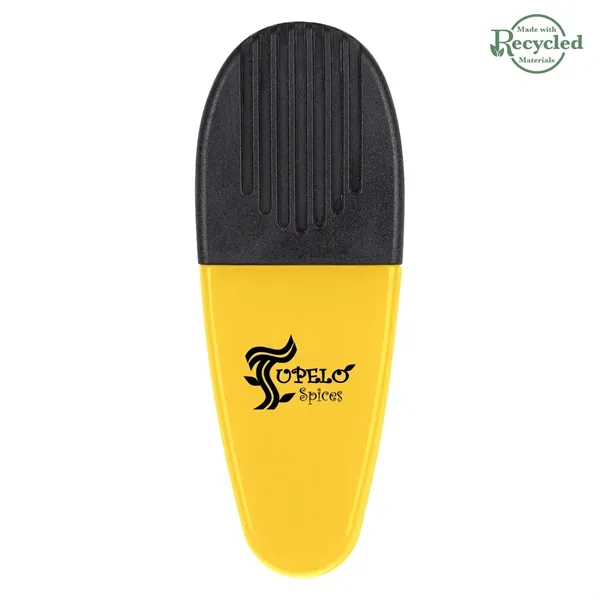 Alligator clip with spring loaded hinge and magnet on back side.... from ASI 61125 Hit Promotional Products / Hit®