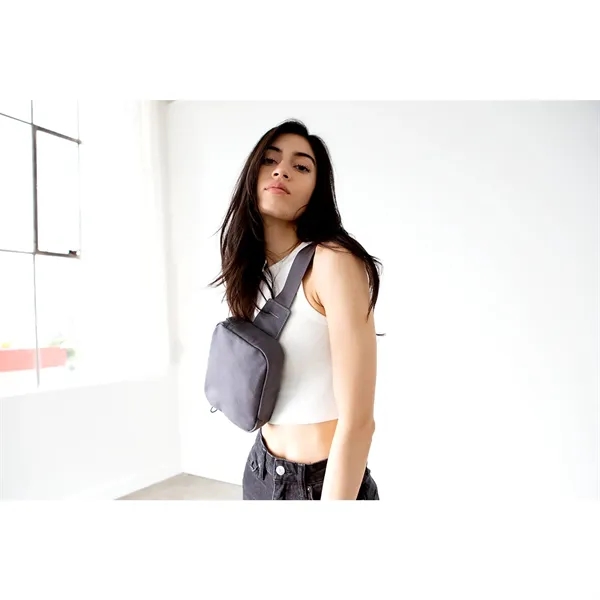 Fanny pack with zip top, adjustable waist belt and a locking... from ASI 66887 PCNA / Leeds