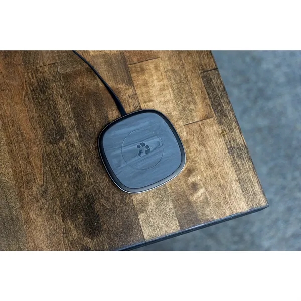 15-watt magnetic wireless charging pad.... from ASI 66887 PCNA / Leeds