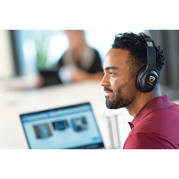 Noise-cancelling wireless Bluetooth headphones.... from ASI 66887 PCNA / Leeds