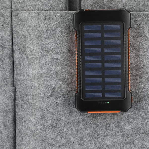 5,000mAh solar-powered power bank.... from ASI 66887 PCNA / Bullet
