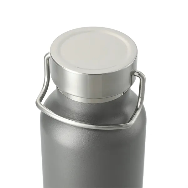 22 oz. vacuum insulated stainless steel bottle with screw-on lid.... from ASI 66887 PCNA / Leeds