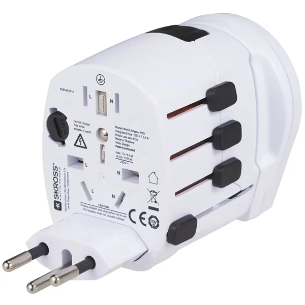 World travel adapter and USB charger.... from ASI 66887 PCNA / Leeds