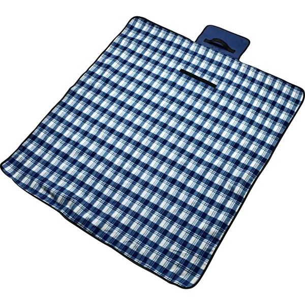 47" x 52" fold-up picnic blanket.... from ASI 66887 PCNA / Bullet