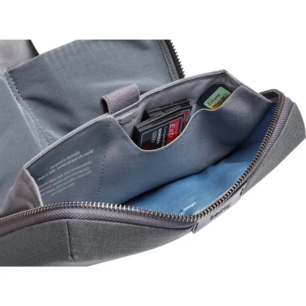 2.83" x 5.12" x 9.06" tech organizer with magnetic slip pocket,... from ASI 66887 PCNA / Leeds