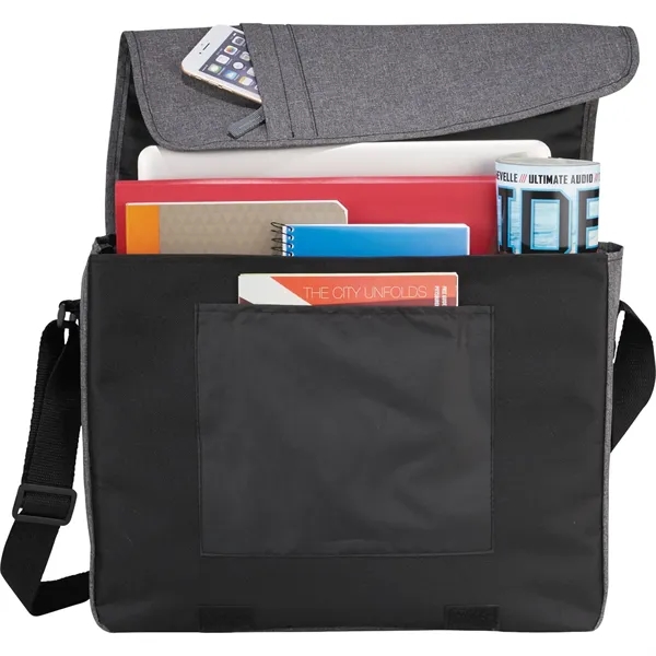 Messenger bag with 15" padded laptop compartment.... from ASI 66887 PCNA / Bullet