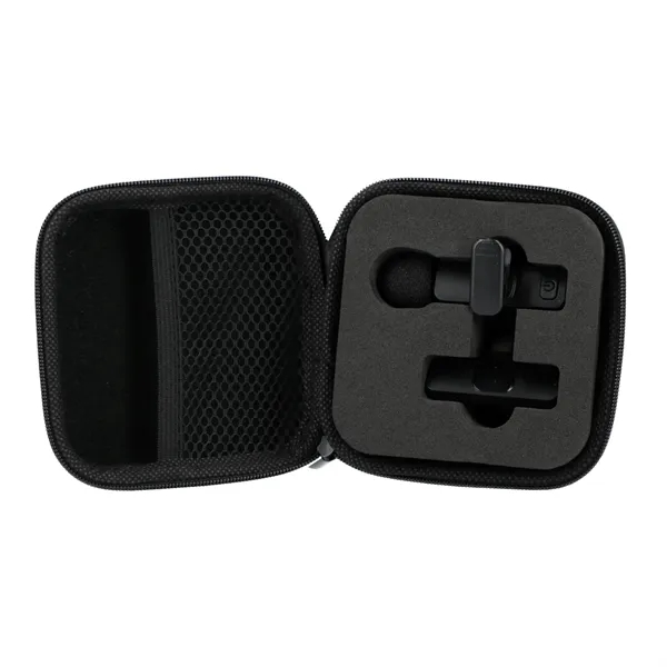 Wireless microphone with both Type-C and iOS receivers.... from ASI 66887 PCNA / Leeds