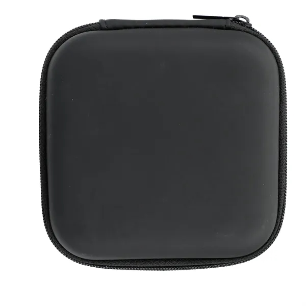 Wireless microphone with both Type-C and iOS receivers.... from ASI 66887 PCNA / Leeds