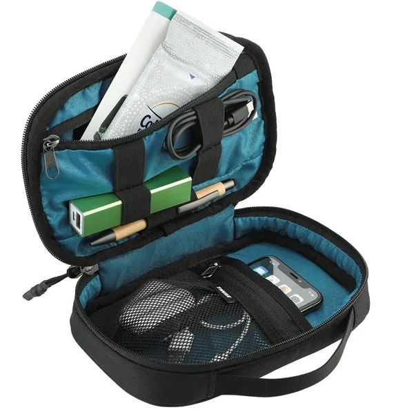 Tech organizer with loops and pockets.... from ASI 66887 PCNA / Leeds