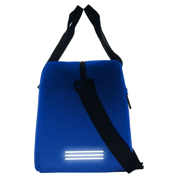 8.7" x 0.685" x 18.5" duffel bag with a main compartment,... from ASI 79530 Prime Line