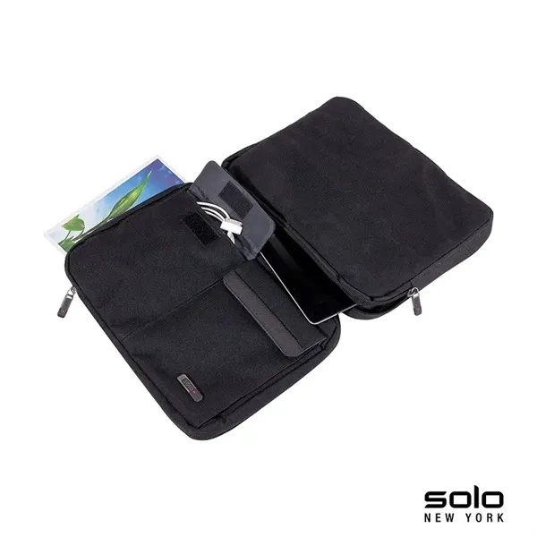 2.5" x 9.25" x 12" netbook case; holds most netbooks and... from ASI 67866 Logomark/Valumark
