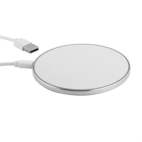 Round 10W wireless Qi-enable charging pad.... from ASI 57800 Gordon Sinclair / Gordon Sinclair®