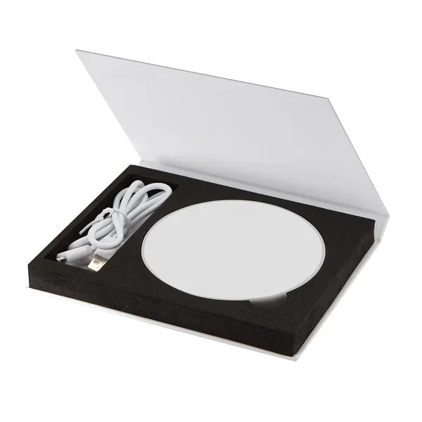 Round 10W wireless Qi-enable charging pad.... from ASI 57800 Gordon Sinclair / Gordon Sinclair®