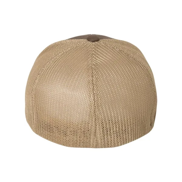 Structured, 6-panel cap with a hint of spandex. Blank product.... from ASI 84358 S&S Activewear