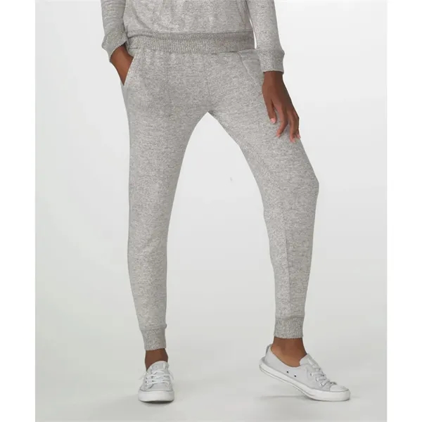 CUDDLE JOGGER... from ASI 89380 Staton Corporate and Casual
