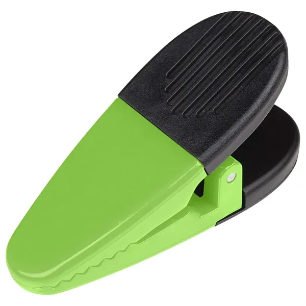 Alligator clip with spring loaded hinge and magnet on back side.... from ASI 61125 Hit Promotional Products / Hit®