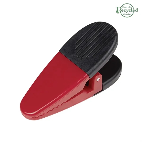 Alligator clip with spring loaded hinge and magnet on back side.... from ASI 61125 Hit Promotional Products / Hit®