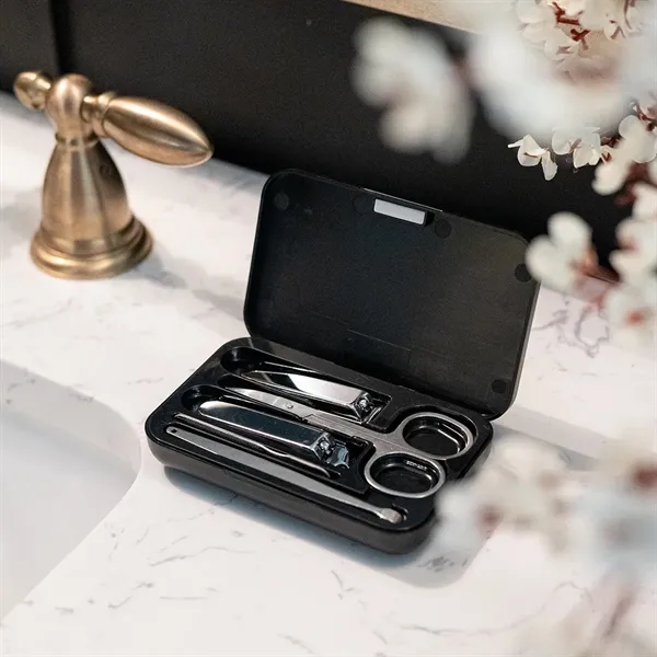 Manicure set with a pair of diagonal nail clippers, nail file,... from ASI 61125 Hit Promotional Products / Hit®