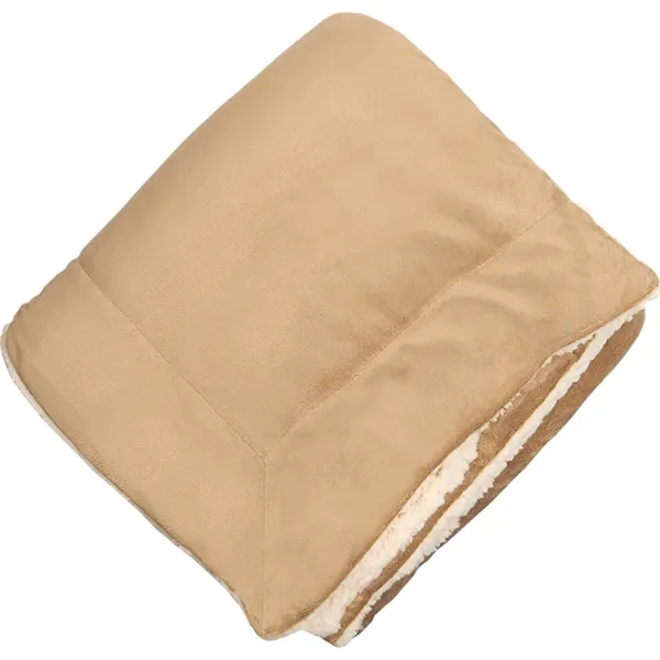 Micro-mink Sherpa Blanket... from ASI 89320 Starline USA Inc