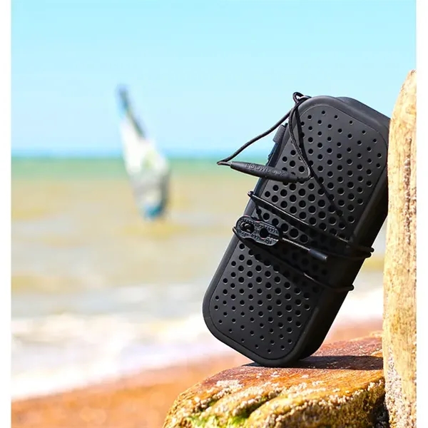 Boompods® 36W Blockblaster™ Speaker / Power Bank... from ASI 89320 Starline USA Inc