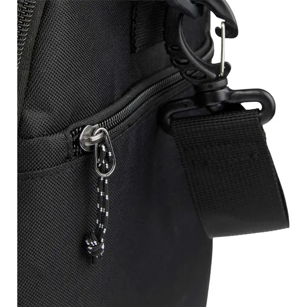 Olympus Garment Duffle... from ASI 66887 PCNA / Leeds