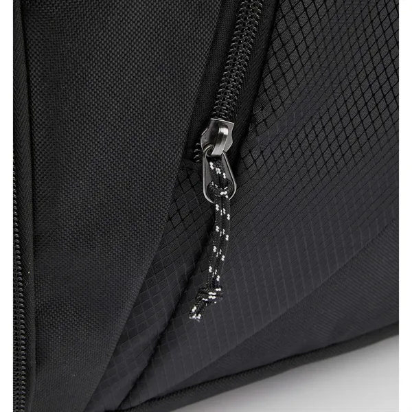 Olympus Garment Duffle... from ASI 66887 PCNA / Leeds