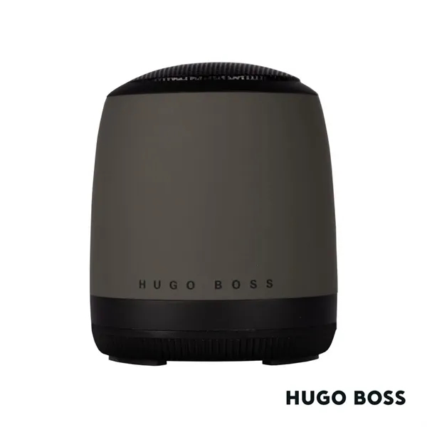 Ultralight and hyperfunctional, the loudspeaker from the Hugo Boss Gear Matrix... from ASI 84592 St Regis Group