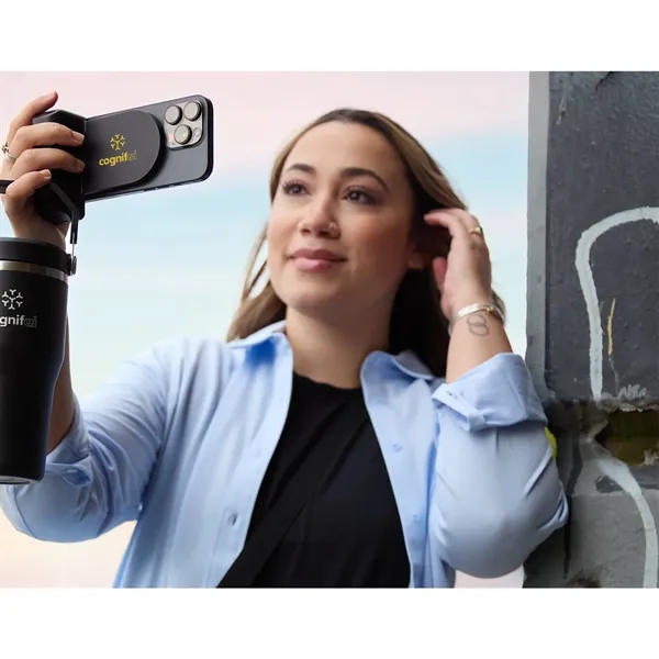 Phone Grip 5000 mAh MagClick™ Powerbank and Shutte... from ASI 66887 PCNA / Leeds