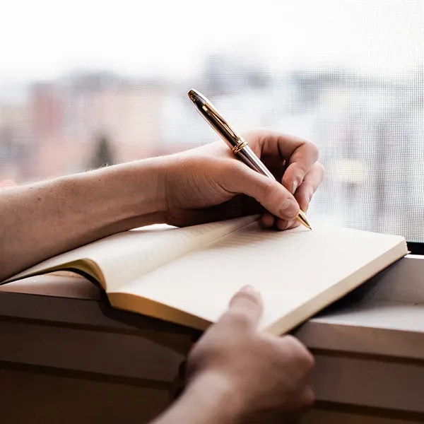 Townsend exemplifies the heritage of Cross, admired for its refined design... from ASI 61005 Hirsch Gift Inc / Hirsch Gift HG