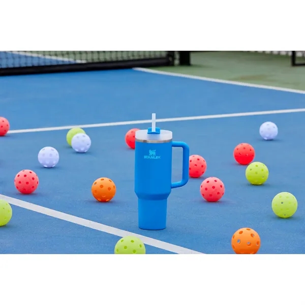 40 oz. vacuum insulated stainless steel tumbler with 3 position lid.... from ASI 66887 PCNA / Leeds